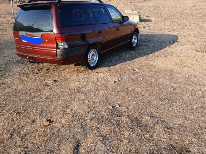 Opel Astra 1993, 663,869 km - 2.0 l - Bakı