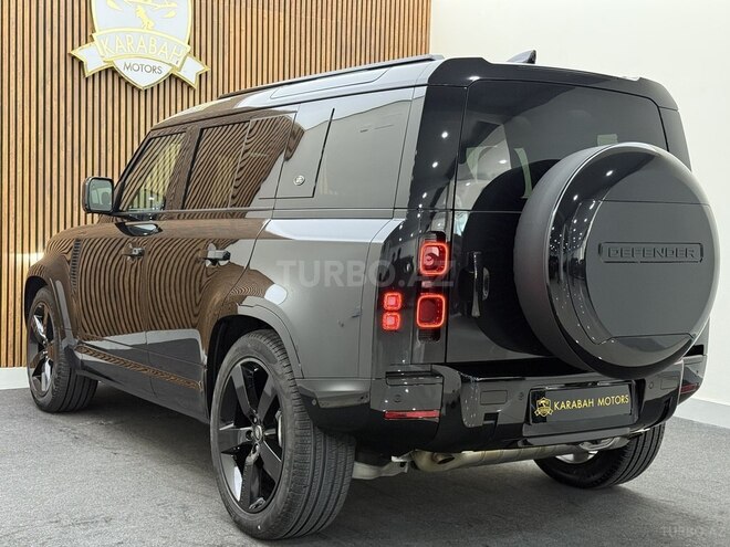 Land Rover Defender-5