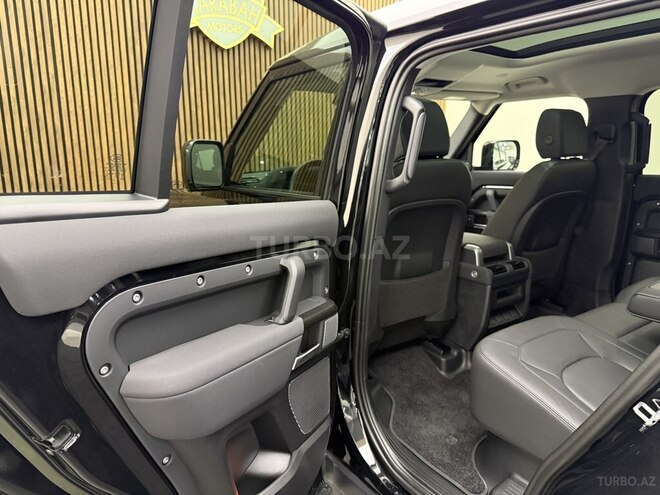 Land Rover Defender-16