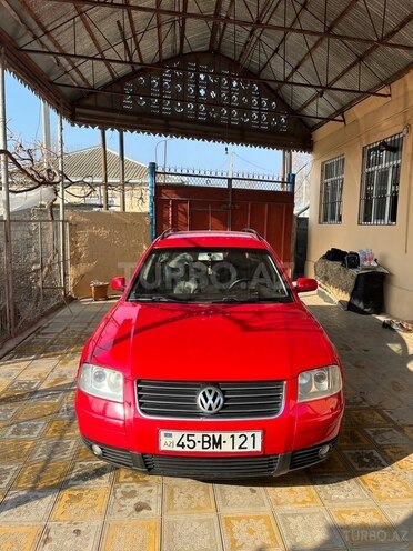 Volkswagen Passat 2003, 293,000 km - 1.9 l - Bərdə