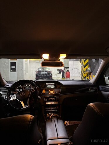 Mercedes E 200 2013, 325,000 km - 2.0 l - Bakı