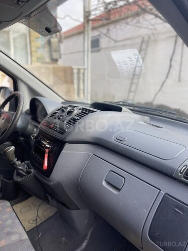 Mercedes Vito 111 2009, 320,000 km - 2.2 л - Bakı