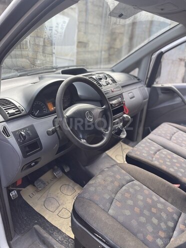 Mercedes Vito 111 2009, 320,000 km - 2.2 л - Bakı