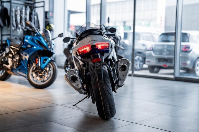 Suzuki GSX 1300 R Hayabusa 2025, 0 km - 1.3 л - Bakı