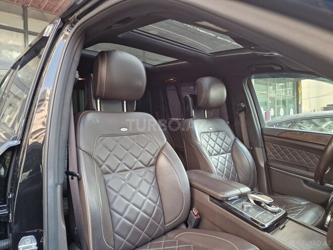Mercedes GLS 500 4MATIC 2018, 107,000 km - 4.7 l - Bakı