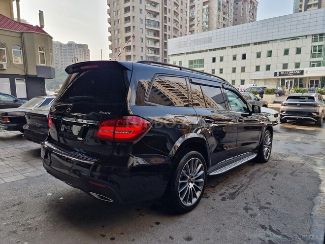 Mercedes GLS 500 4MATIC 2018, 107,000 km - 4.7 l - Bakı