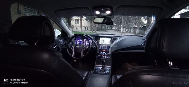 Hyundai Grandeur 2015, 200,000 km - 2.2 л - Bakı