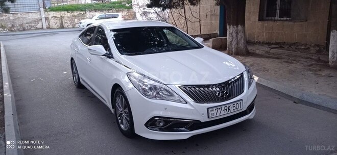 Hyundai Grandeur 2015, 200,000 km - 2.2 л - Bakı