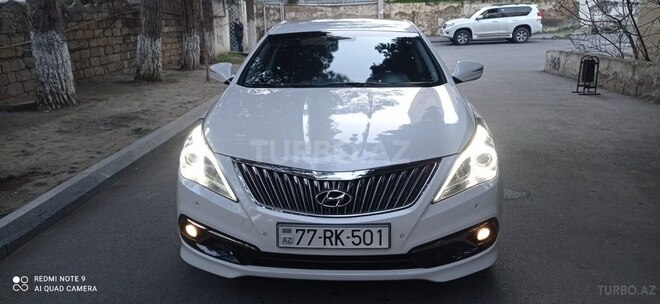 Hyundai Grandeur 2015, 200,000 km - 2.2 л - Bakı