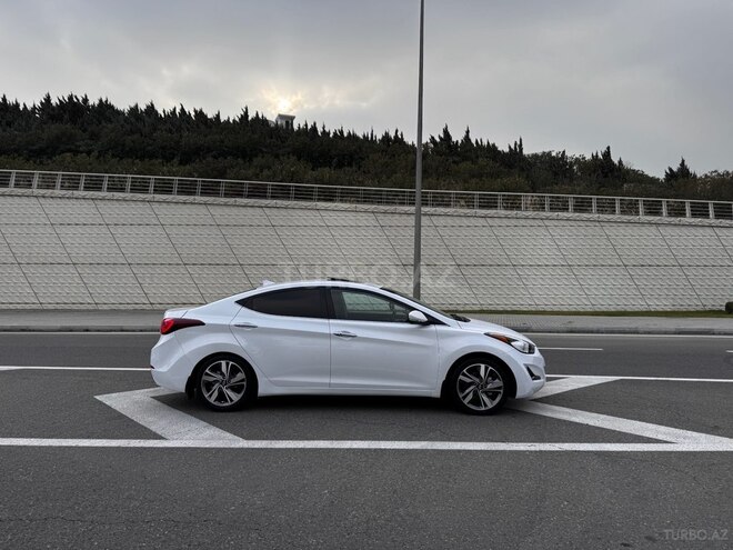 Hyundai Elantra 2015, 150,000 km - 1.8 l - Bakı