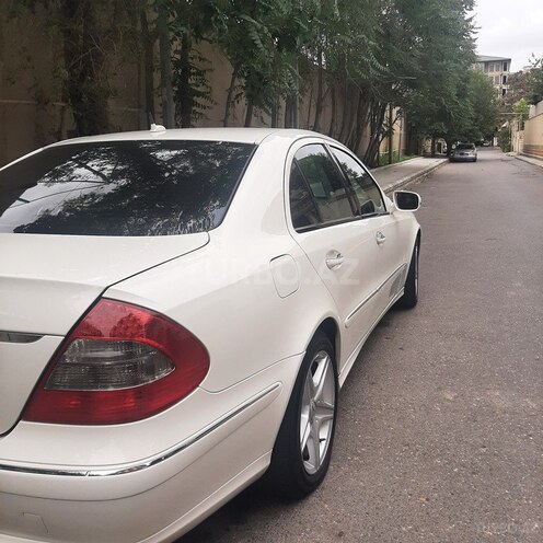 Mercedes E 220 d 2009, 330,000 km - 2.2 л - Bakı