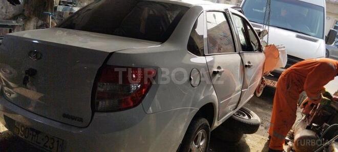 LADA (VAZ) Granta 2013, 100,000 km - 1.6 l - Bakı