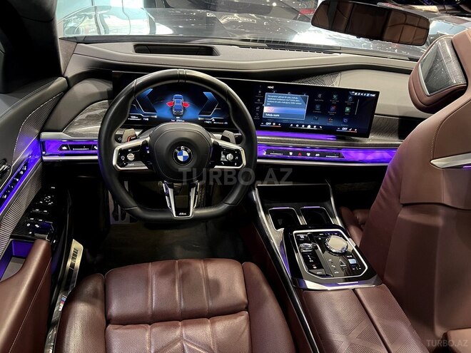 BMW 740-9