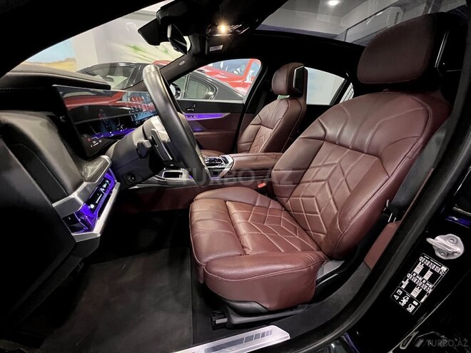 BMW 740-10