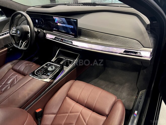 BMW 740-13