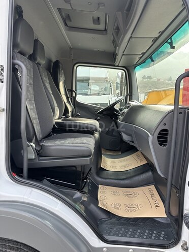 Mercedes Atego 818 2010, 312,000 km - 4.3 л - Bakı