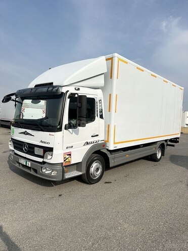 Mercedes Atego 818 2010, 312,000 km - 4.3 л - Bakı