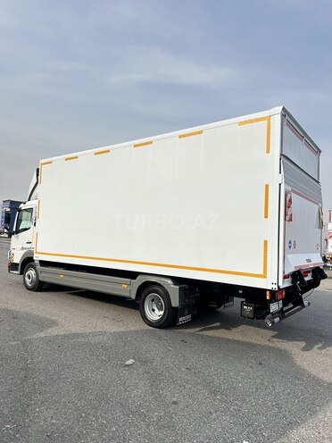 Mercedes Atego 818 2010, 312,000 km - 4.3 л - Bakı