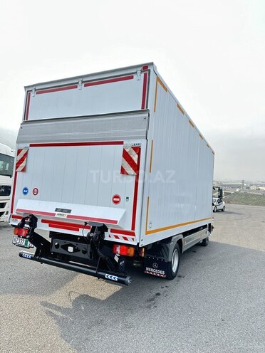Mercedes Atego 818 2010, 312,000 km - 4.3 л - Bakı