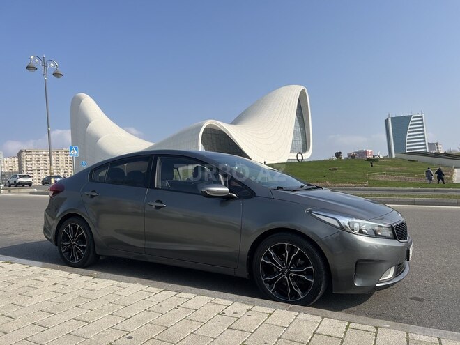 Kia K3 2017, 213,500 km - 1.6 l - Bakı