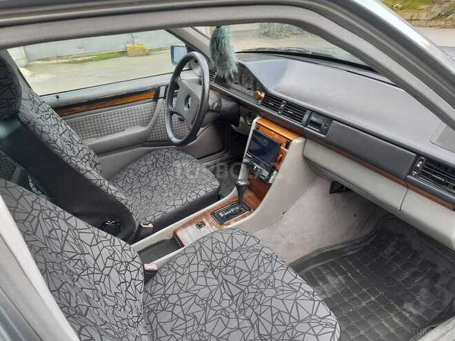 Mercedes E 220 d 1991, 490,000 km - 2.2 l - Bakı