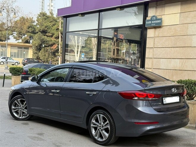 Hyundai Elantra 2017, 128,000 km - 2.0 l - Bakı