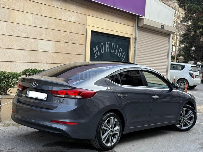 Hyundai Elantra 2017, 128,000 km - 2.0 l - Bakı