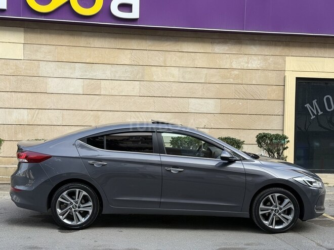 Hyundai Elantra 2017, 128,000 km - 2.0 l - Bakı