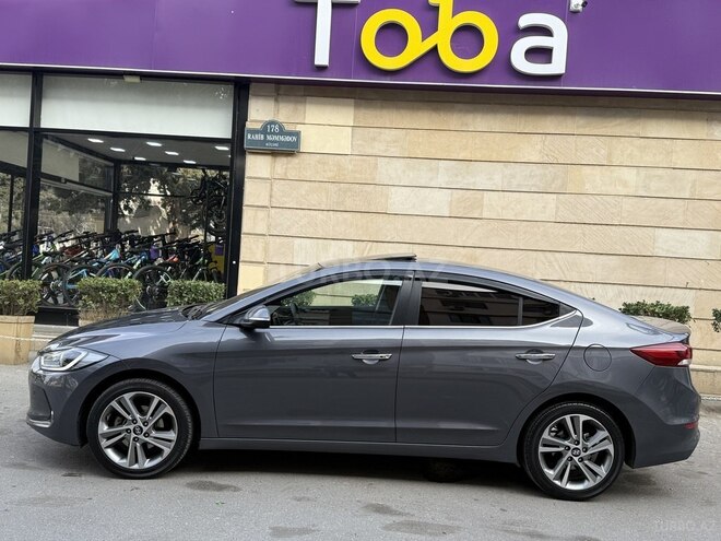 Hyundai Elantra 2017, 128,000 km - 2.0 l - Bakı