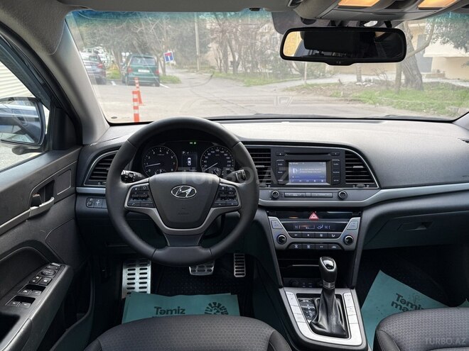 Hyundai Elantra 2017, 128,000 km - 2.0 l - Bakı