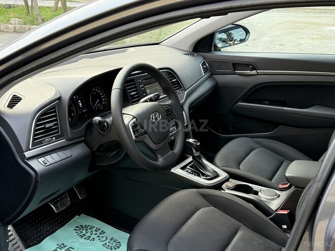 Hyundai Elantra 2017, 128,000 km - 2.0 l - Bakı