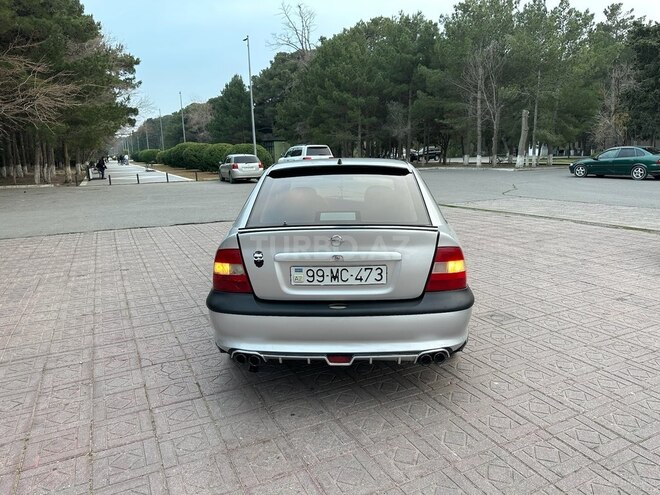 Opel Vectra 1996, 230,000 km - 2.0 l - Sumqayıt
