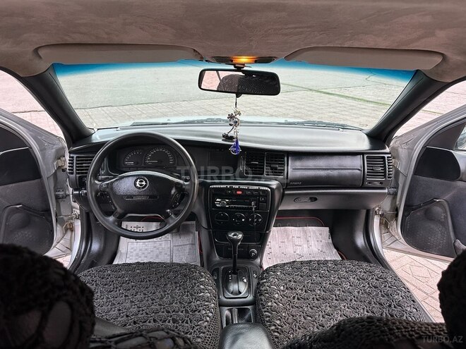 Opel Vectra 1996, 230,000 km - 2.0 l - Sumqayıt