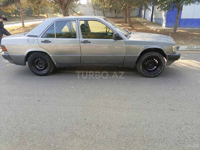 Mercedes 190 1991, 318,000 km - 2.0 l - Şəmkir