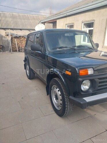 LADA (VAZ) Niva 2014, 99,000 km - 1.7 л - Quba