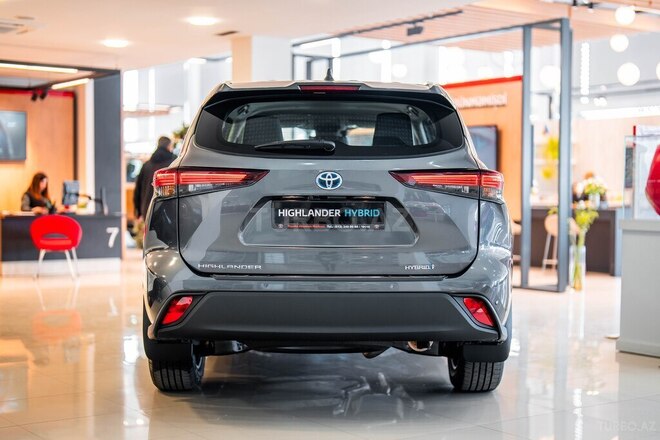 Toyota Highlander-2
