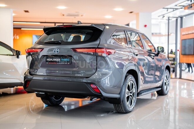 Toyota Highlander-5