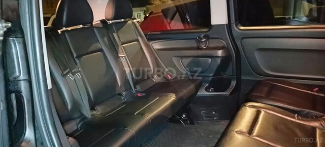 Mercedes  2017, 330,000 km - 2.0 l - Bakı