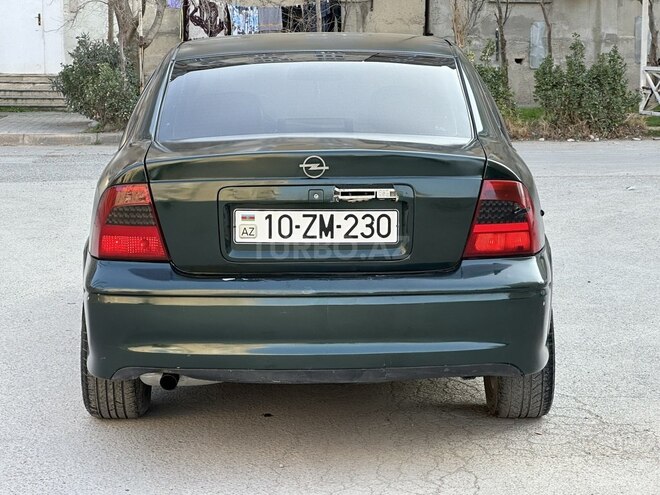 Opel Vectra 1999, 151,600 km - 2.0 l - Bakı