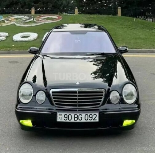 Mercedes E 320 2000, 420,000 km - 3.2 л - Sabirabad