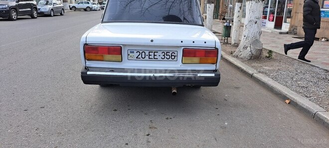 LADA (VAZ) 2105 1997, 153,000 km - 1.5 л - Qazax
