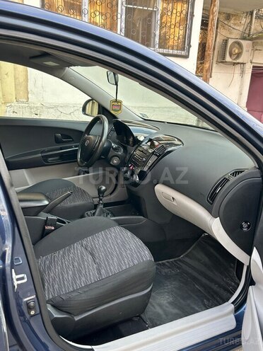 Kia Ceed 2008, 245,000 km - 1.4 l - Bakı