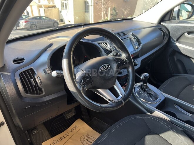 Kia Sportage 2010, 73,000 km - 2.0 l - Bakı