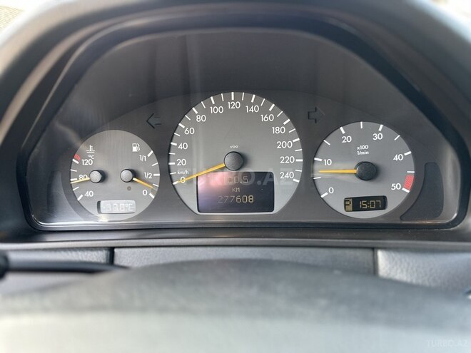 Mercedes E 220 d 2000, 270,000 km - 2.2 л - Bakı