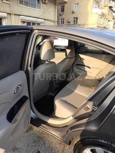 Nissan Sunny 2014, 258,827 km - 1.5 l - Bakı