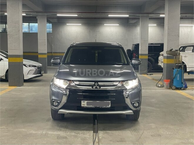 Mitsubishi Outlander 2016, 117,500 km - 2.4 l - Bakı