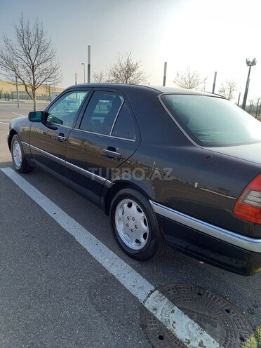 Mercedes C 220 1995, 255,122 km - 2.2 л - Bakı