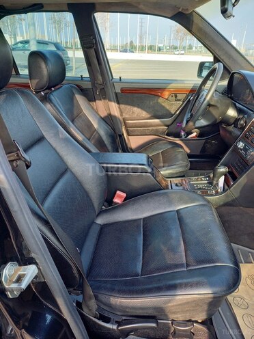 Mercedes C 220 1995, 255,122 km - 2.2 л - Bakı
