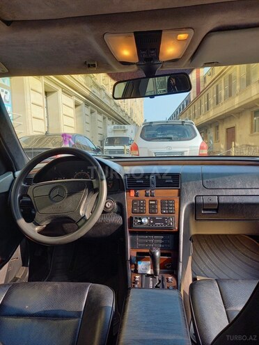Mercedes C 220 1995, 255,122 km - 2.2 л - Bakı