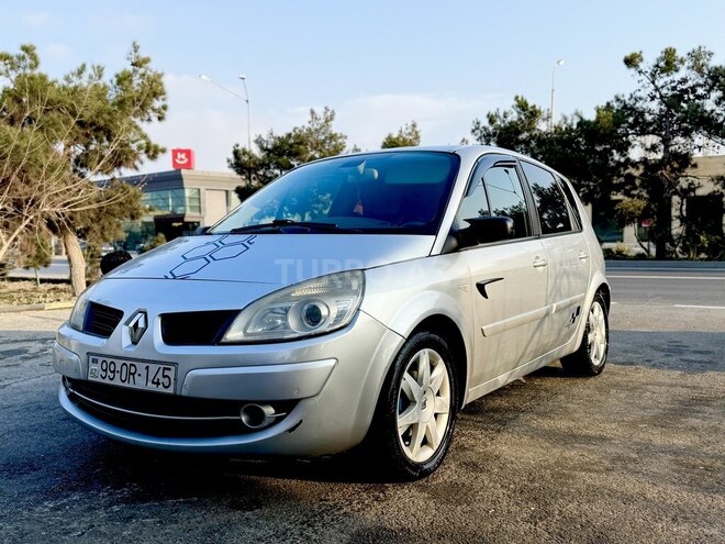 Renault Scenic-6